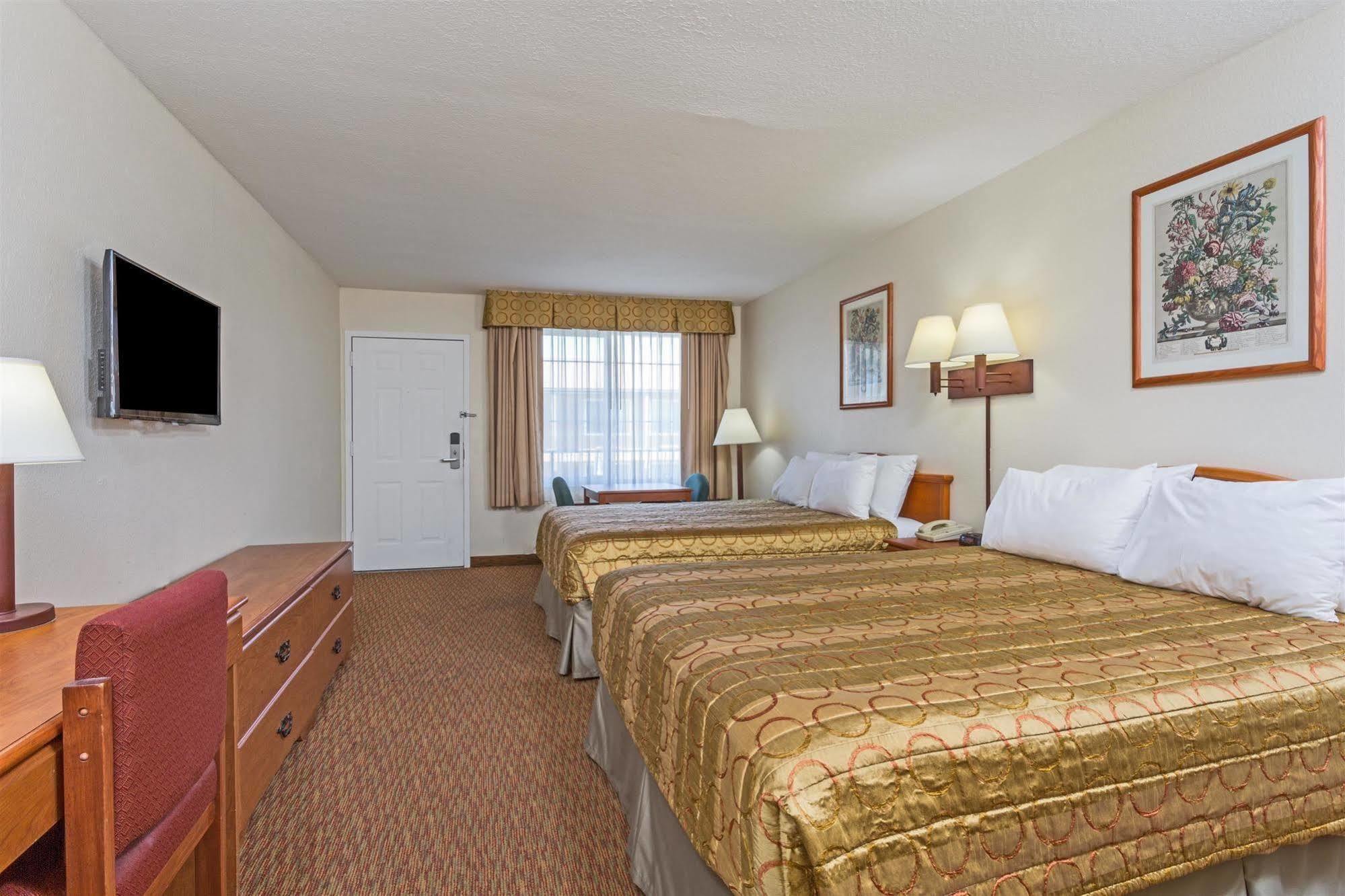 6-san Diego, Ca - Southbay 2*