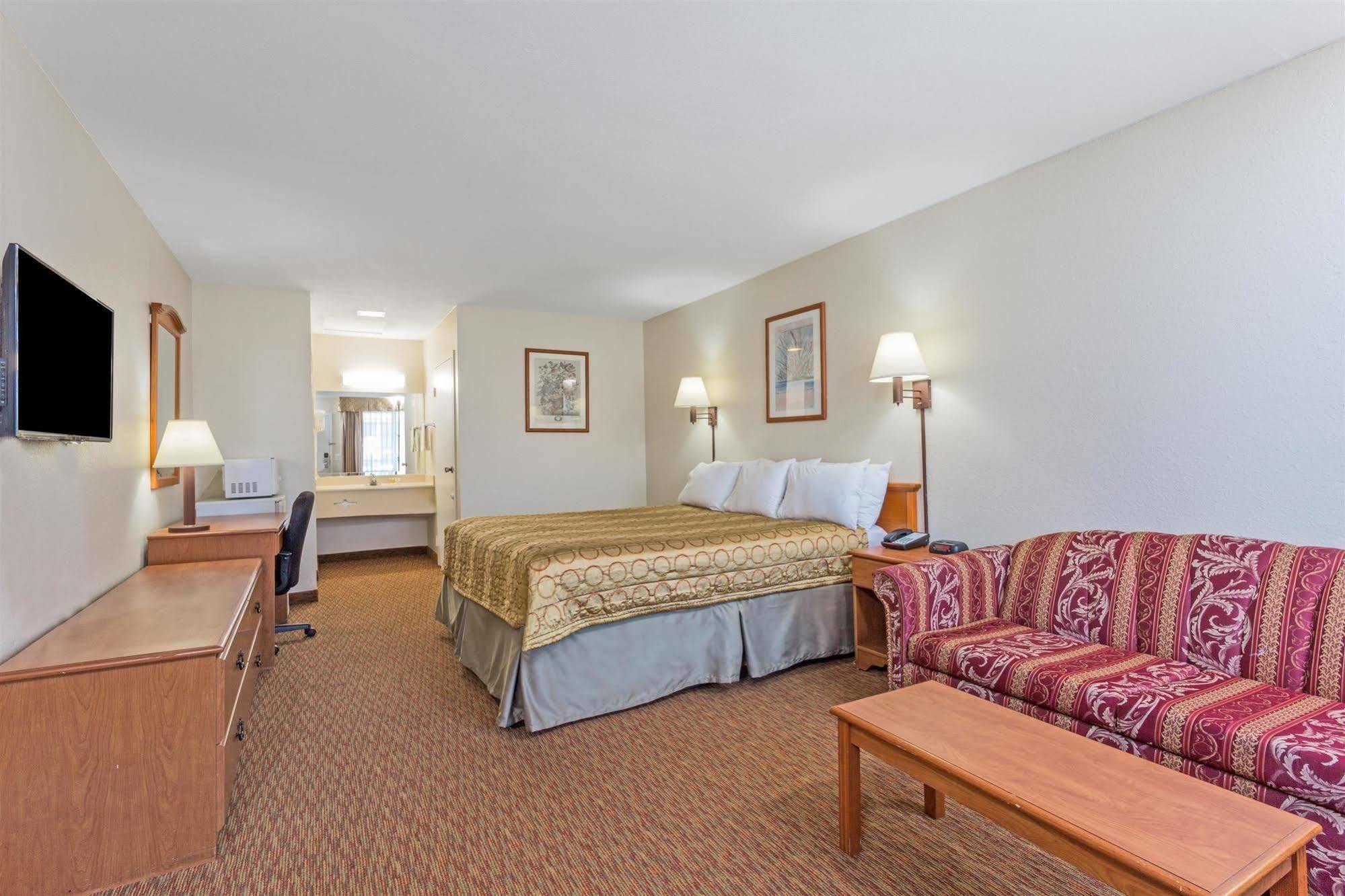 Hotel 6-san Diego, Ca - Southbay 2*